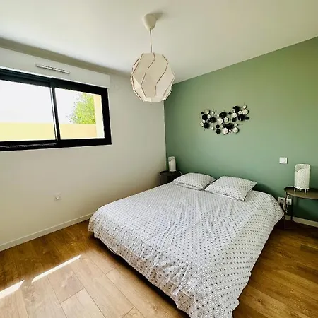 La Halte Occitane - Classe 3 Etoiles - Pour 6 Personnes, 3 Chambres, Parking, Terrasse, Inclus Appartement Montauban