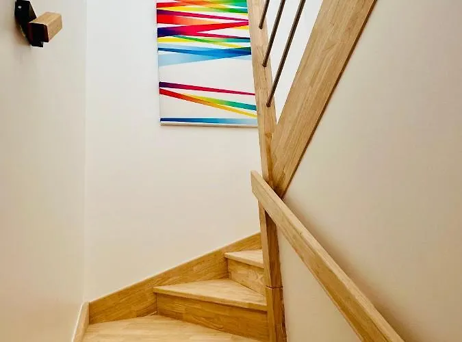 La Halte Occitane - Classe 3 Etoiles - Pour 6 Personnes, 3 Chambres, Parking, Terrasse, Inclus *